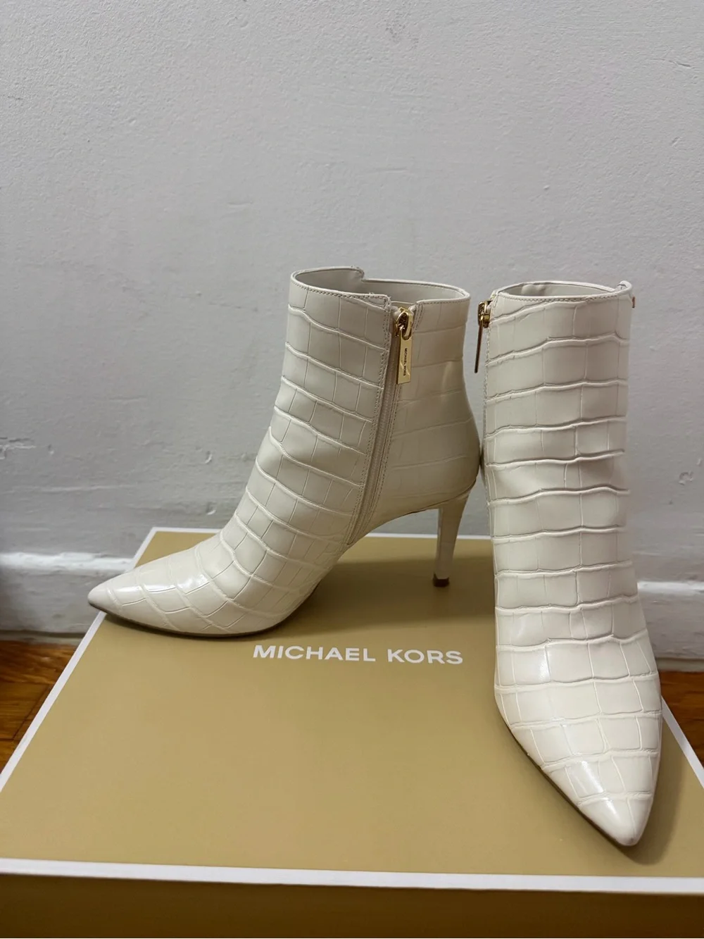 Michael Kors Cream Croc-Embossed Pointed-Toe Ankle Booties with Kitten Heel